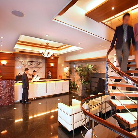 טאיצ'ונג Kao Yuan Hotel - Zhong Shan מראה חיצוני תמונה