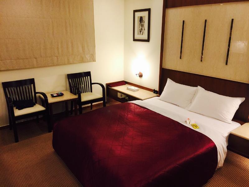 טאיצ'ונג Kao Yuan Hotel - Zhong Shan מראה חיצוני תמונה