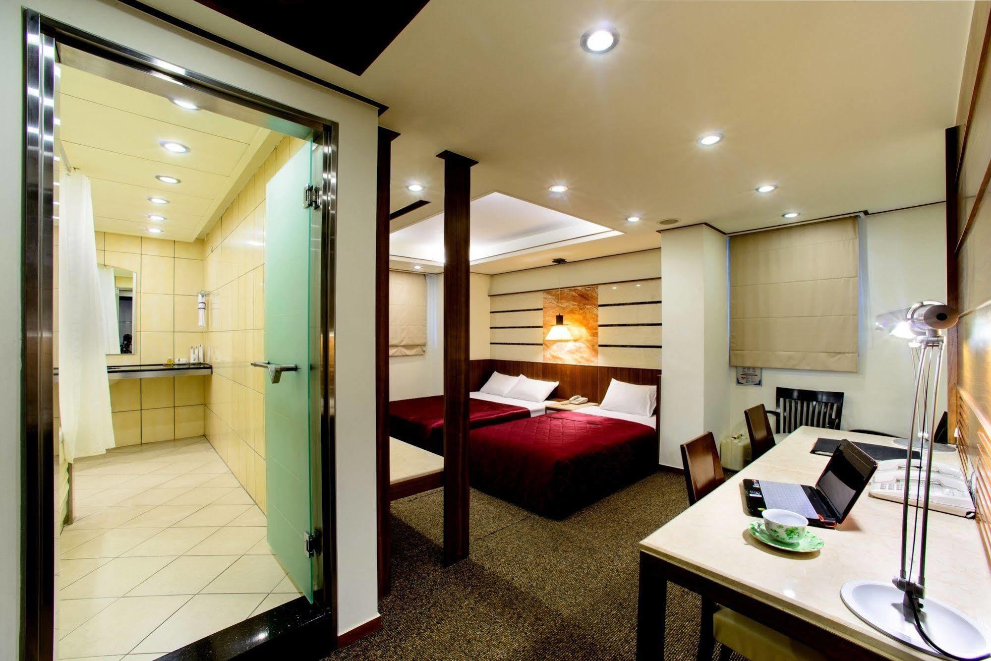 טאיצ'ונג Kao Yuan Hotel - Zhong Shan מראה חיצוני תמונה